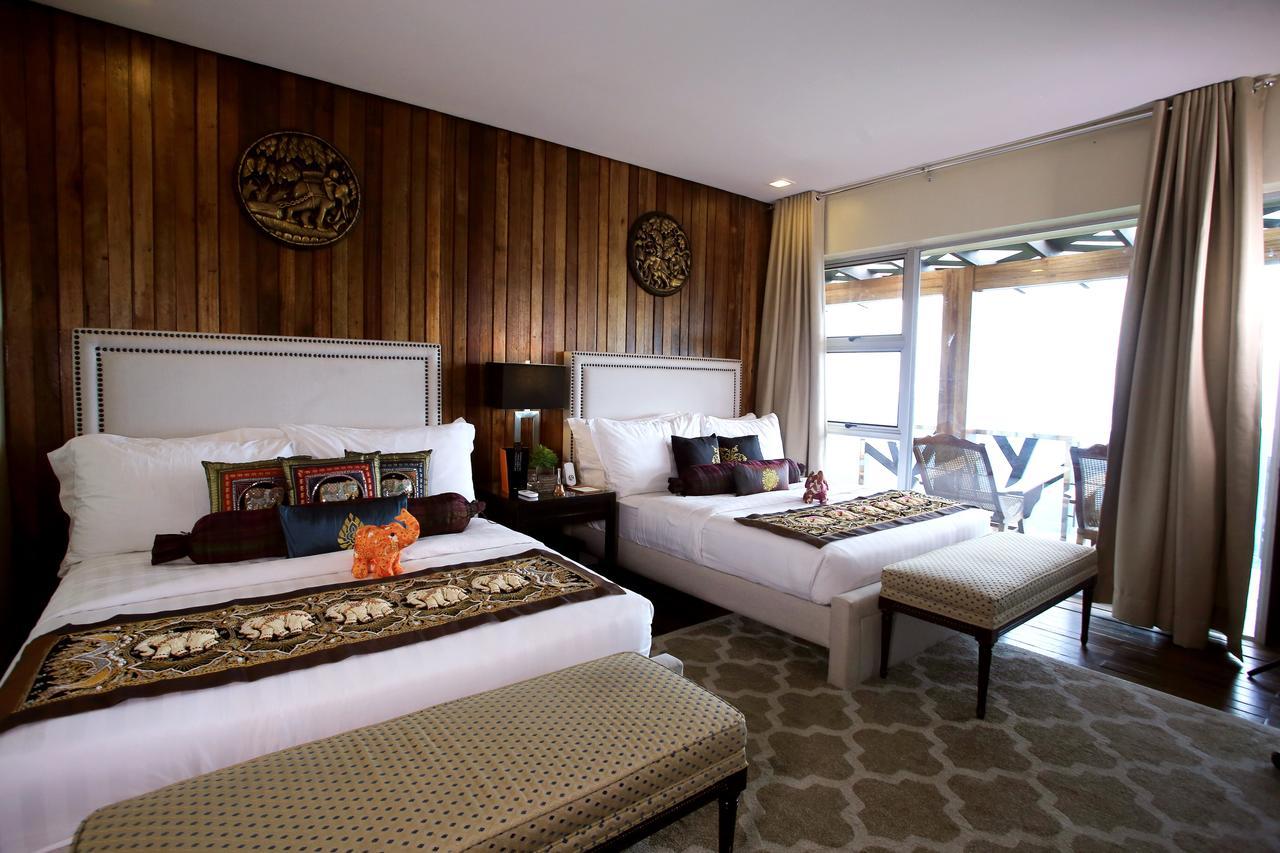 The Oriental Luxury Suites Alfonso Exterior foto
